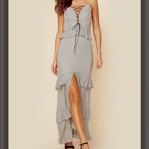 Planet Blue Thalia Tie Front Dress Size Small